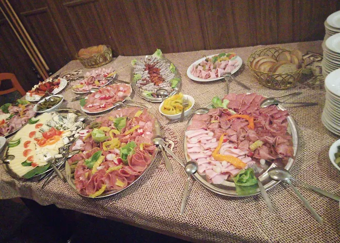 Horska Roubenka * Strážné